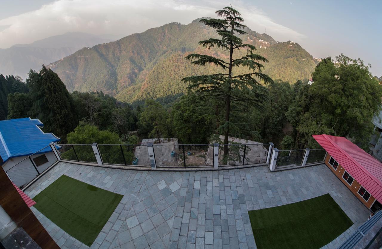 Hotel Seven Oaks Dehradun Esterno foto