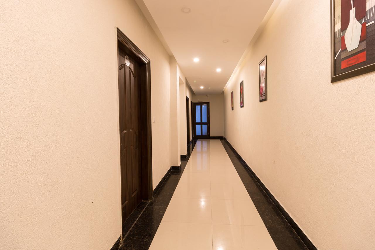 Hotel Seven Oaks Dehradun Esterno foto